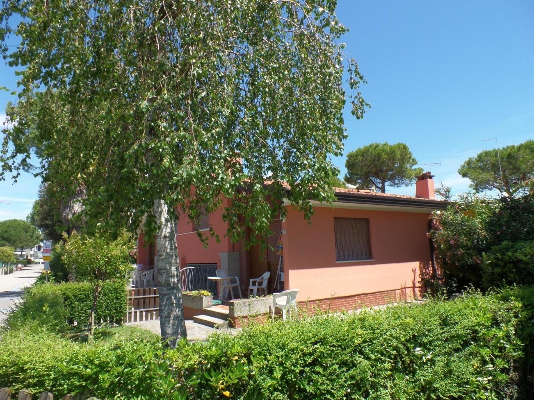 Fuer 6 Personen Ca 42 Qm In Bibione, Adriakueste Italien Und Umgebung Ferienhaus *